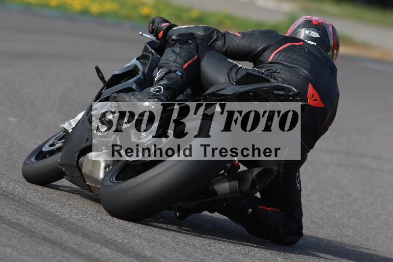 /Archiv-2022/06 15.04.2022 Speer Racing ADR/Gruppe gelb/90